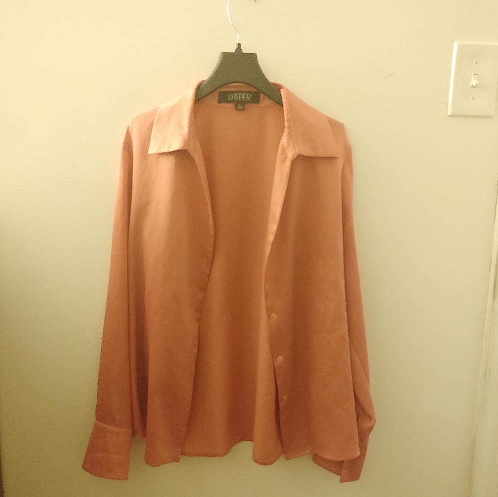 Cute satin-like pink blouse